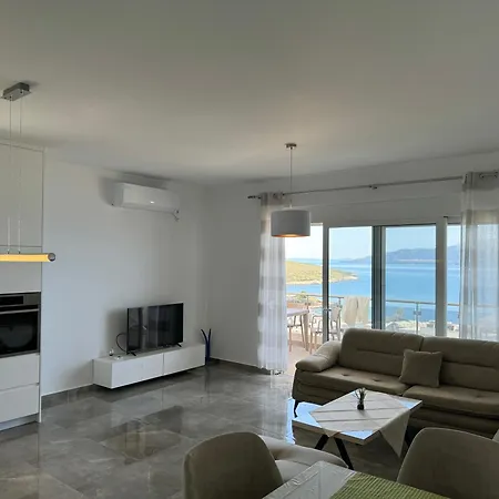 Melinas Sea View Apartment