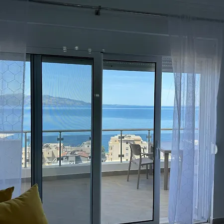 Melinas Sea View ساراندا
