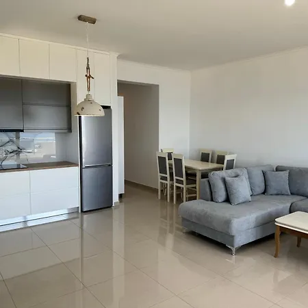 Melinas Sea View شقة
